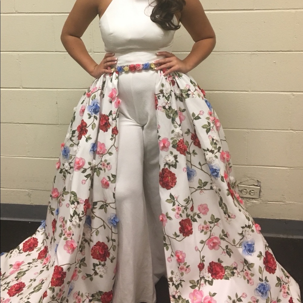 Sherri Hill Jumpsuit Fun-fashion runway